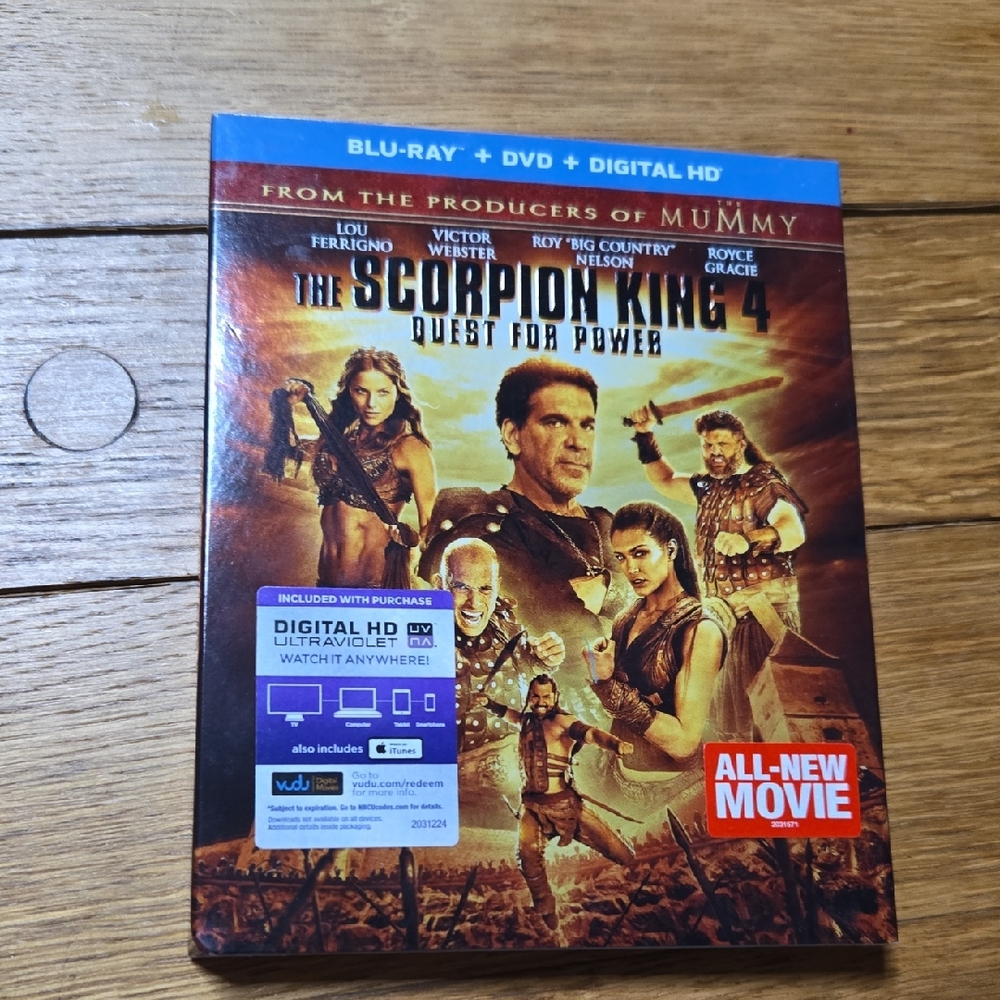 Universal The Scorpion King 4 Blu-ray + DVD Combo